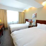 Shell Beijing Tongzhou District International Studios Hotel